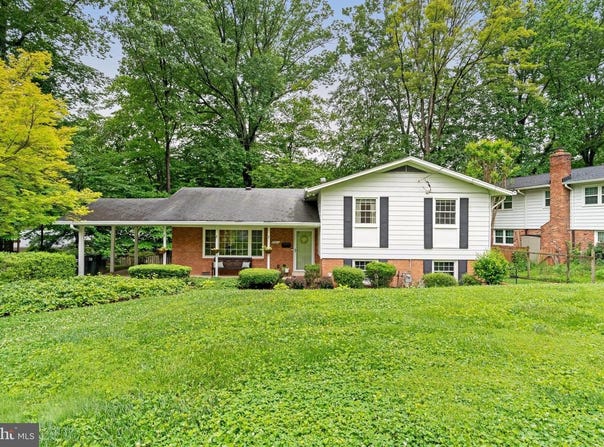 3402 ALBION CT, FAIRFAX, VA 22031
