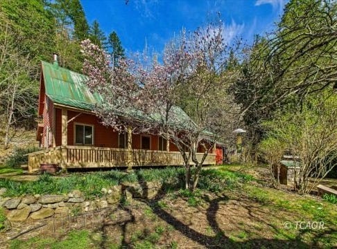 18561 Denny Rd, Denny, CA 95527