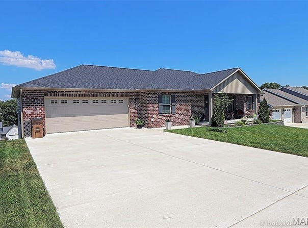3576 Mill View Crossing, Cape Girardeau, MO 63701