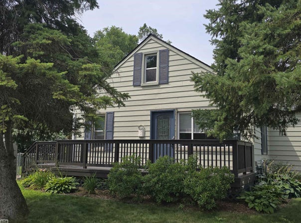 47595 Betty, Shelby Twp, MI 48317