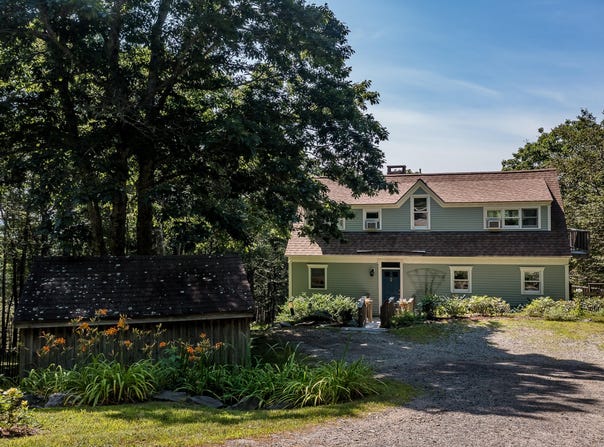 24 White Tail Drive, Rockport, ME 04856