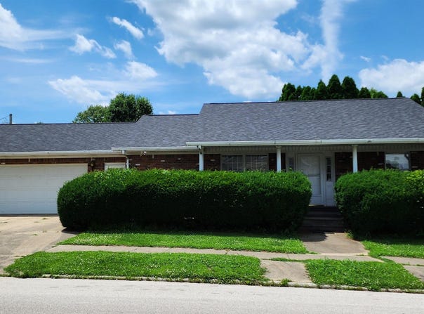 601 SE 3rd Street, Washington, IN 47501