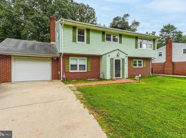 10 PINE STREET, INDIAN HEAD, MD 20640