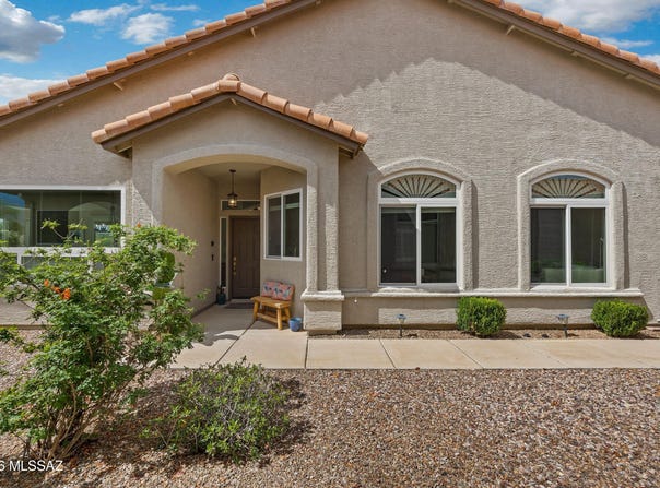 64465 E Wind Ridge Circle, Saddlebrooke, AZ 85739