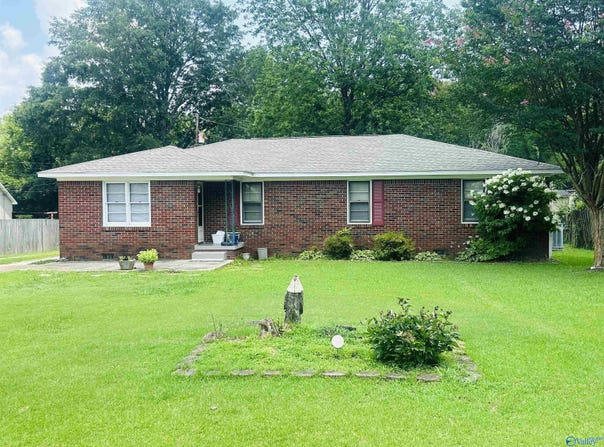 2008 Bell Avenue SW, Decatur, AL 35601