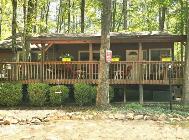 324 Winnebago Lane, Hide A Way Hills, OH 43107
