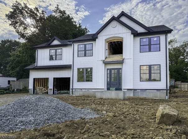 14 Wilstow Rd, Mount Olive Twp., NJ 07828-2624