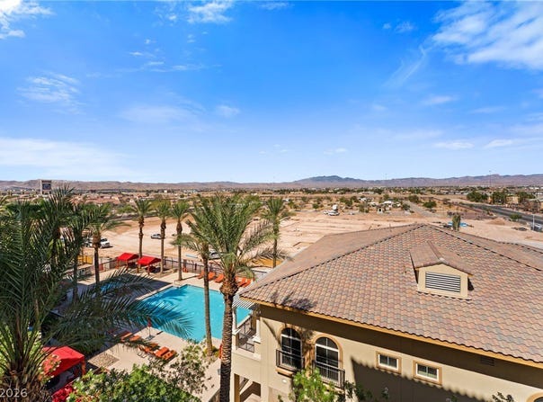 2405 W Serene Avenue, Las Vegas, NV 89123