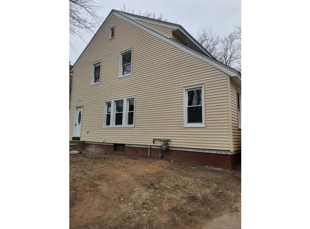 39 Glen Road, New Haven, CT 06511