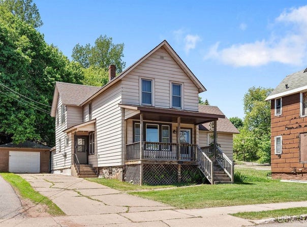 135 York Street, Ishpeming, MI 49849