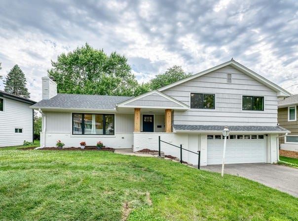 4909 Trillium Lane, Edina, MN 55435