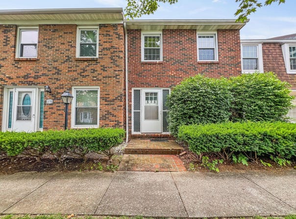 576 Pamlico Street, Columbus, OH 43228