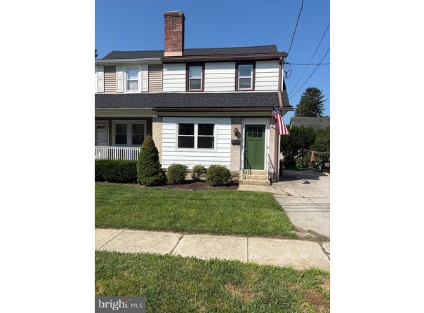 2814 SAINT MARYS RD, ARDMORE, PA 19003