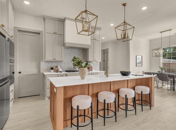 164 Hulen Circle, Aledo, TX 76008