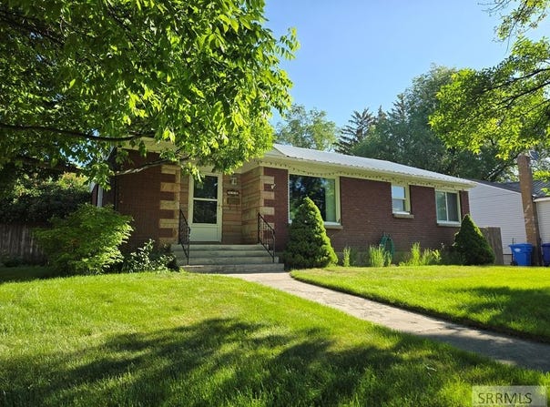 505 E 1st N, St Anthony, ID 83445