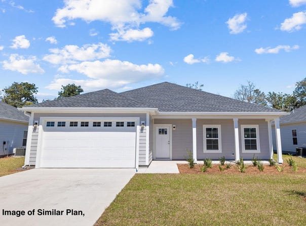 24 Riverwalk Circle, Freeport, FL 32439