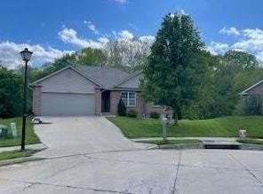 5300 Wood Lake Court, Columbia, MO 65202