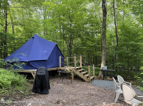 81 Bunting Road, Honesdale, PA 18431