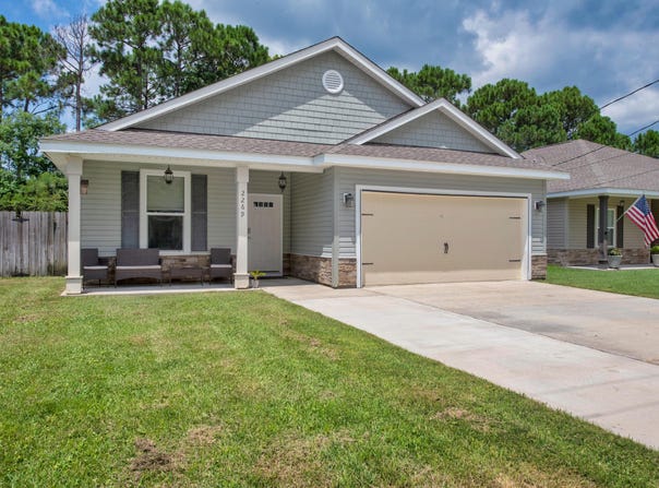 2269 Tom Street, Navarre, FL 32566