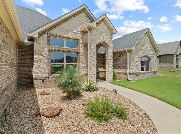 1030 Alex Drive, Springtown, TX 76082