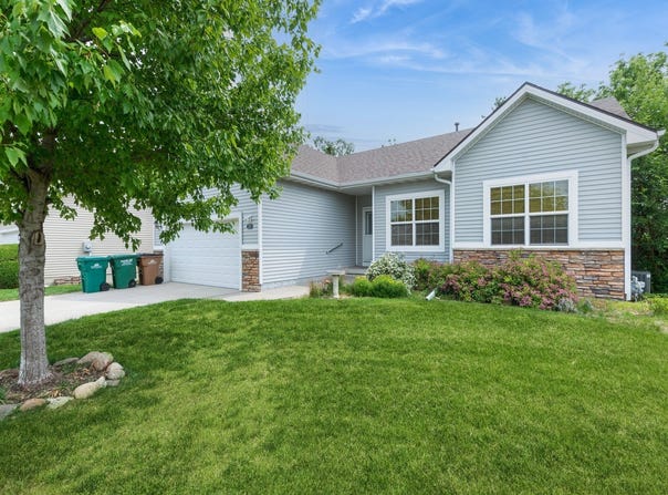2227 4th Avenue SE, Altoona, IA 50009
