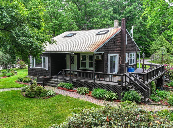 20 Rabbit Lane, Naples, ME 04055