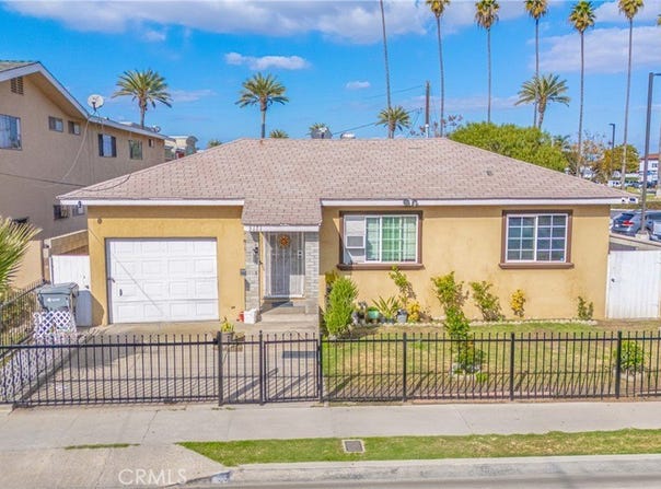 3171 Norton Avenue, Lynwood, CA 90262