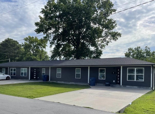 1205 N Otis Street, Marion, IL 62959