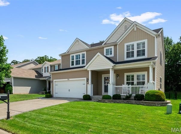 536 Country Chase Drive, Lake St Louis, MO 63367