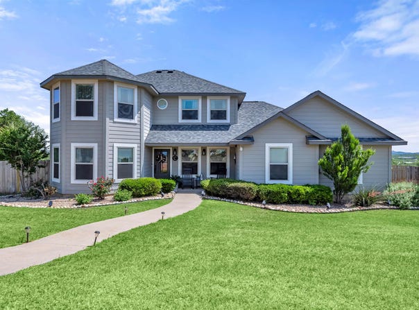 108 Landon Ln, Llano, TX 78643