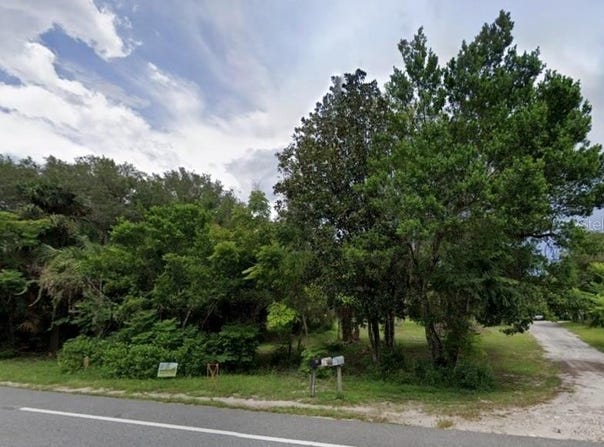 847 SNOW HILL ROAD, GENEVA, FL 32732