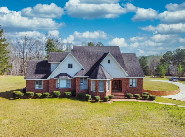10299 CO RD 17, Lynn, AL 35575