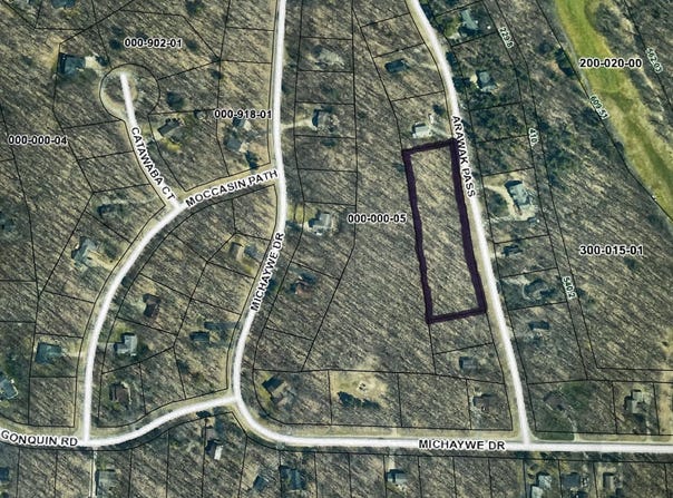 990-994 Arawak Pass, Gaylord, MI 49735