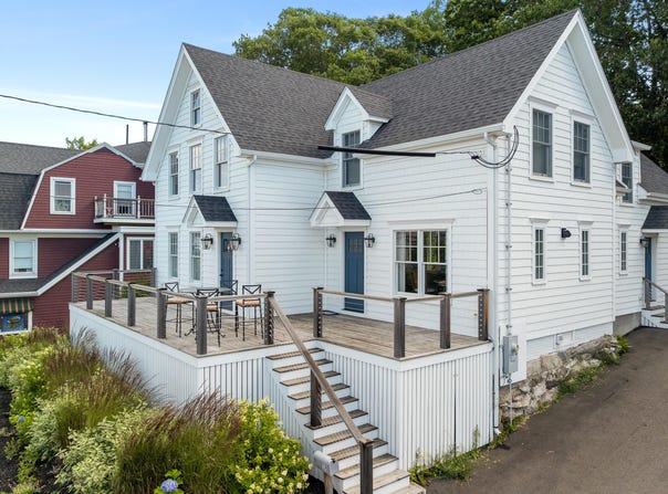 38 Atlantic Avenue, Boothbay Harbor, ME 04538