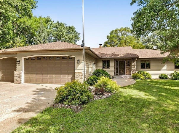 985 Juliet Way, Avon, MN 56310