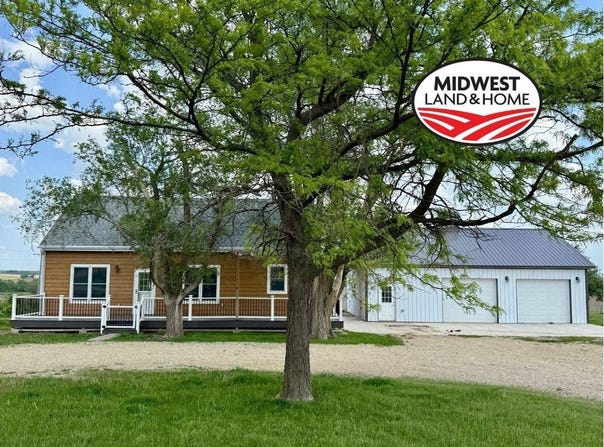 1702  2nd Road, Waterville, KS 66548