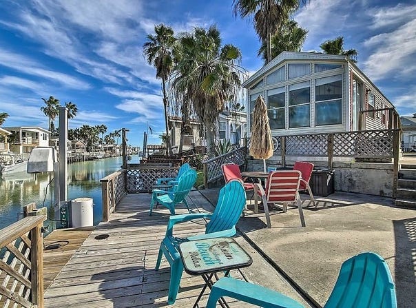 762 E Oyster Drive, Port Isabel, TX 78578