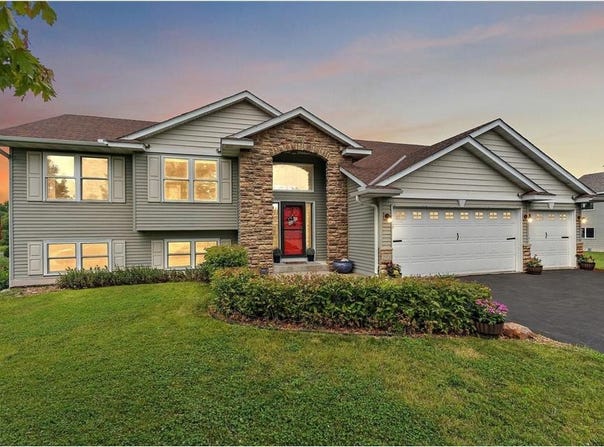 203 Speech Street NW, New Prague, MN 56071