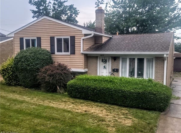 6212 Elmdale Road, Brook Park, OH 44142