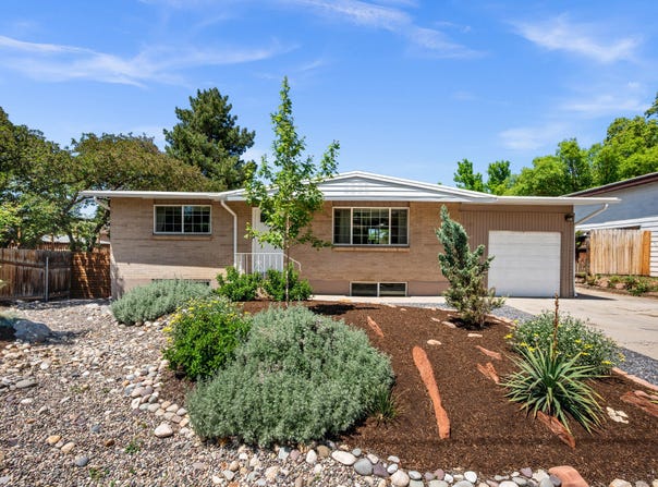 1575 E 8600 S, Sandy, UT 84093