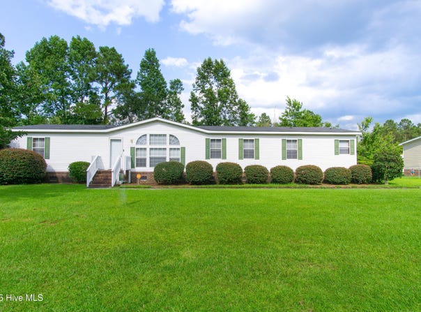 104 Split Oak Way, New Bern, NC 28562