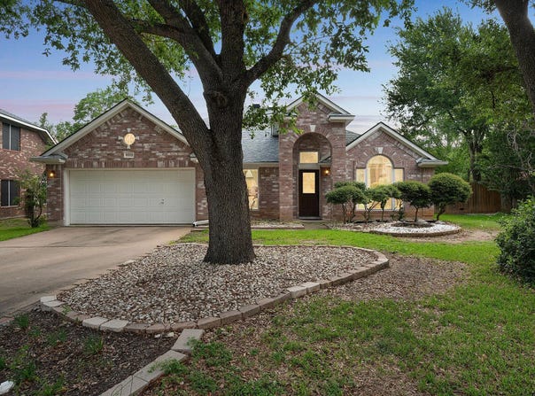 9002 Brimstone LN, Austin, TX 78717