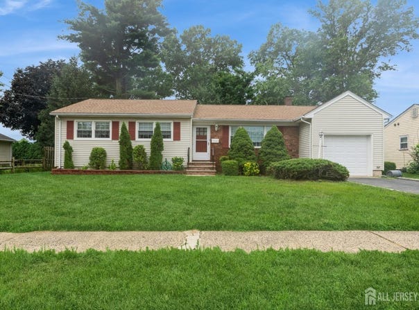 149 mulberry Lane, Middlesex, NJ 08846