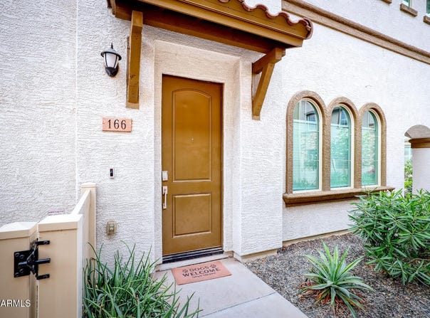 4100 S PINELAKE Way, Chandler, AZ 85249