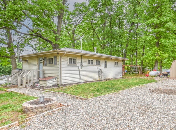 493 Swan Lane, Coldwater, MI 49036