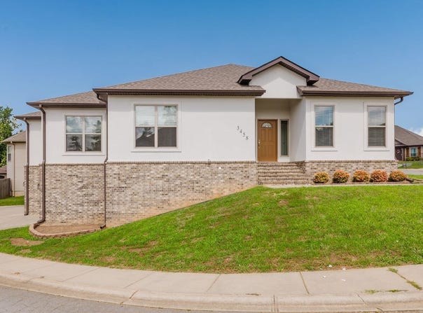 3458 Garden Club Dr, Bryant, AR 72022
