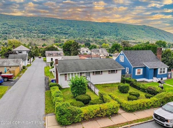 766 Franklin Avenue, Palmerton, PA 18071
