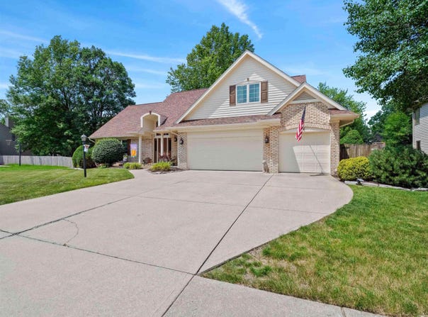 6709 Shag Bark Court, Fort Wayne, IN 46835