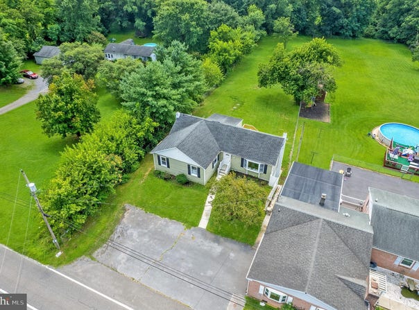 15827 NATIONAL PIKE, HAGERSTOWN, MD 21740