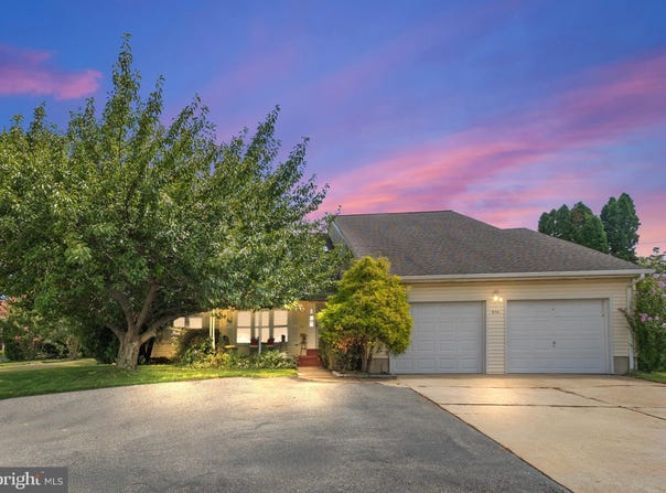 444 POLLY DRUMMOND HILL Road, NEWARK, DE 19711